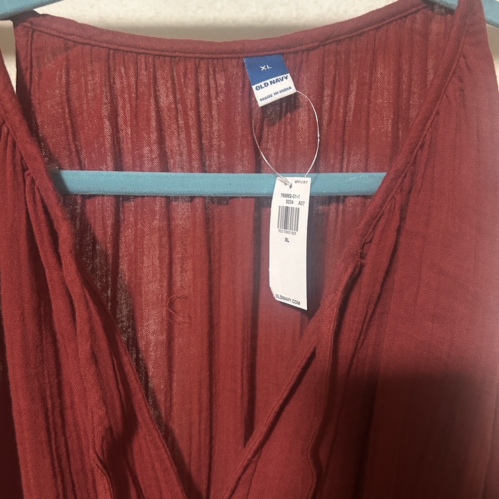 Old Navy Burgundy Sleeveless dress - Picture 5 of 6